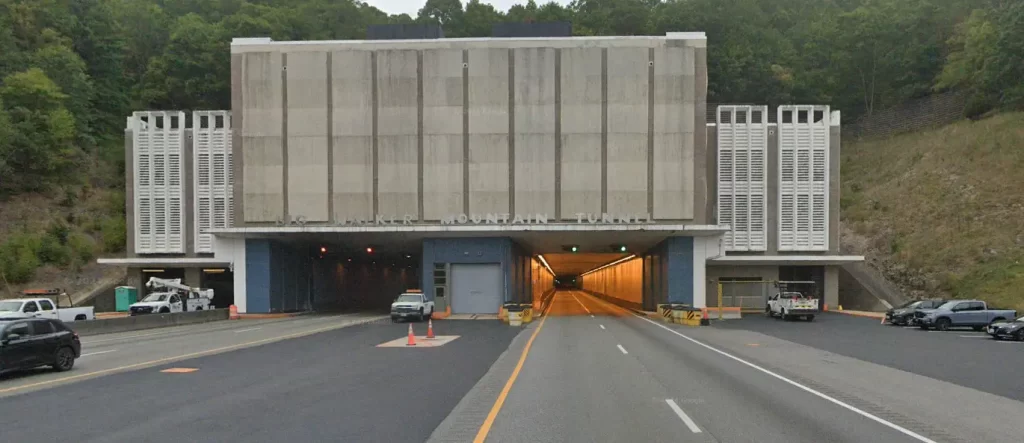 3D Laser Scanning and BIM for Big Walker Mountain Tunnel